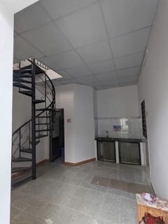 Bán phòng trọ đường 22 Phước Long B, 64 m², 2 tầng, 4 phòng, giá 97 triệu/m²